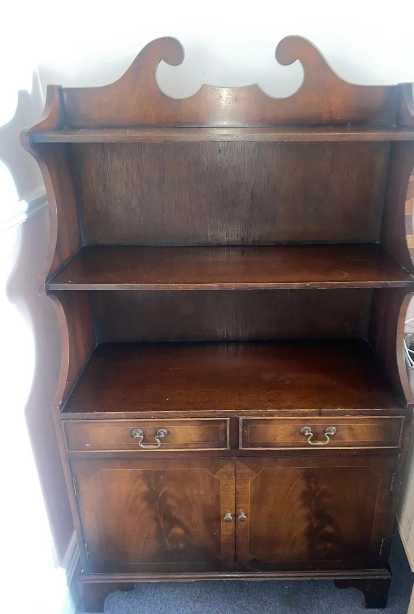 Antique bookshelf - Image 2