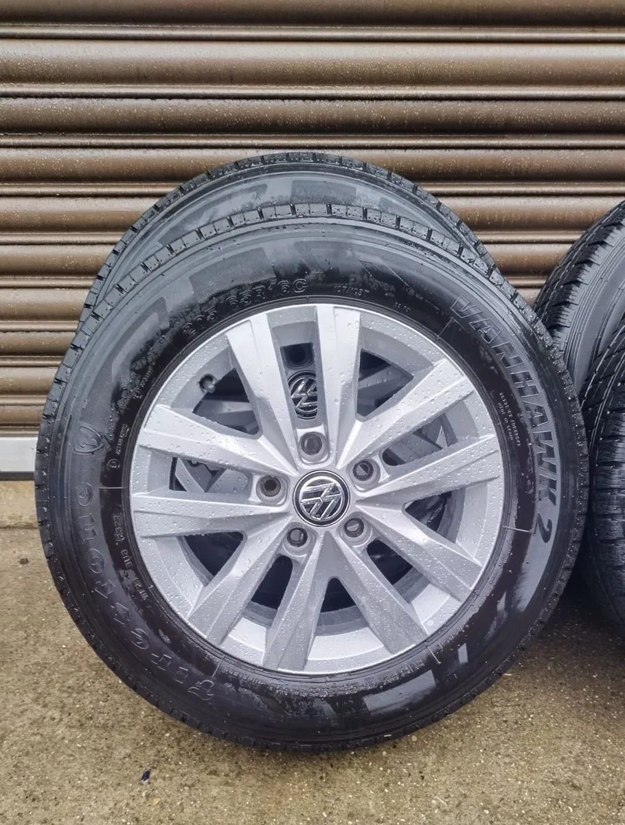 VW T6.1,T6,T5Trans Genuine 16" Alloys - Image 1