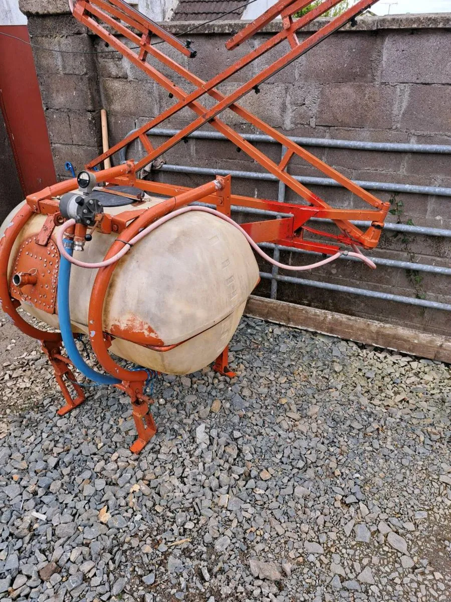 Hardy Sprayer 400lt - Image 1