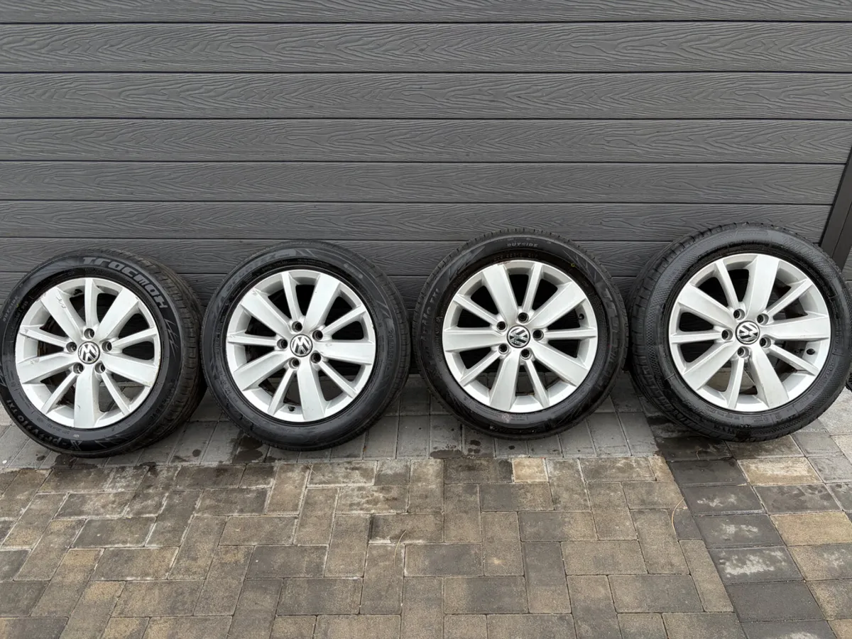 16” GENUINE VOLKSWAGEN ALLOY WHEELS & TYRES - Image 4