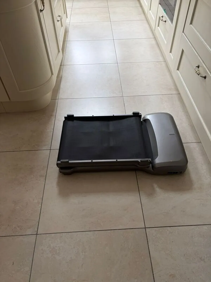Foldable walking pad - Image 1