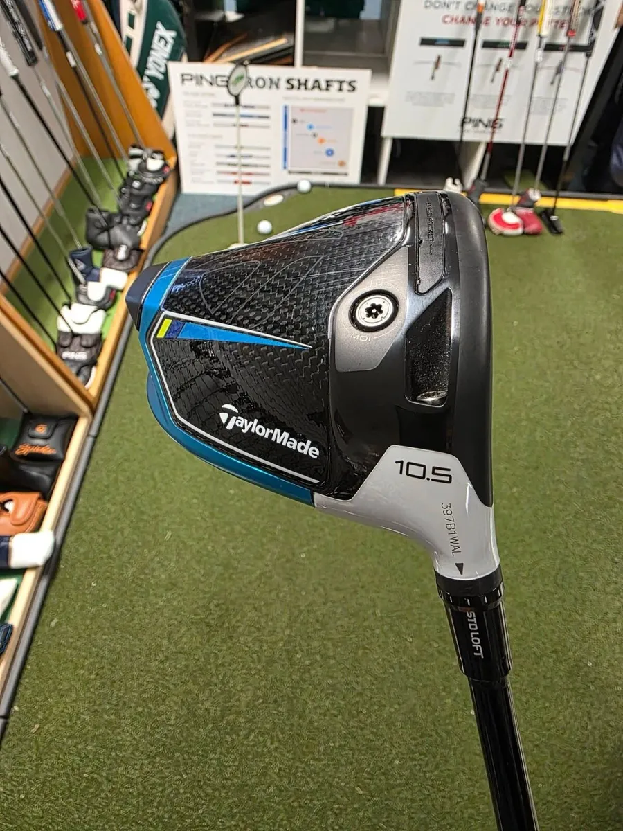 Taylormade Sim2 Max Driver - Image 2