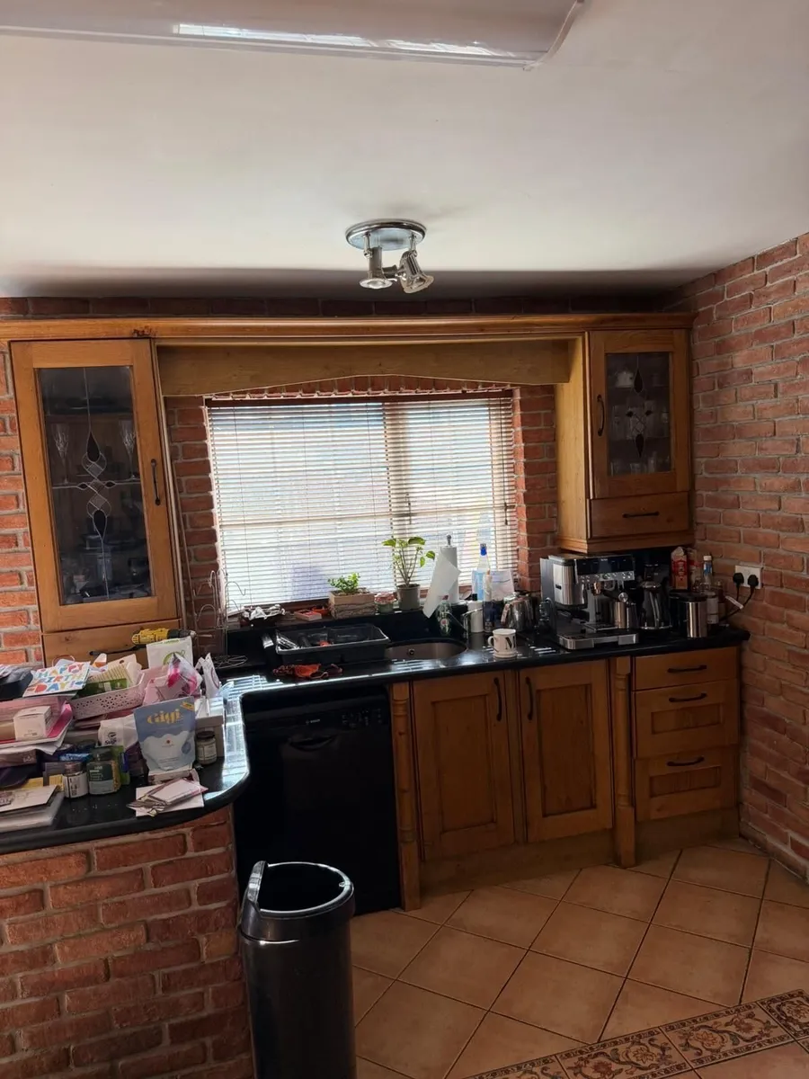 Kitchen - Image 2