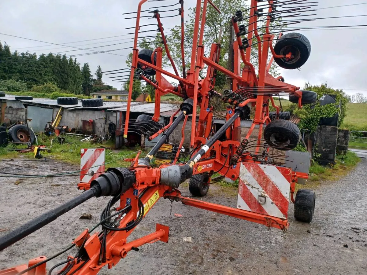 Kuhn GA6501 rake - Image 1