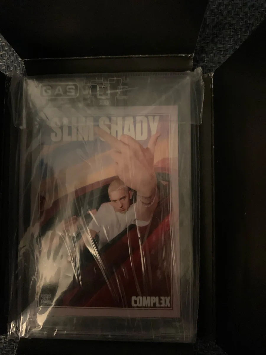 Eminem trading cars - Image 3