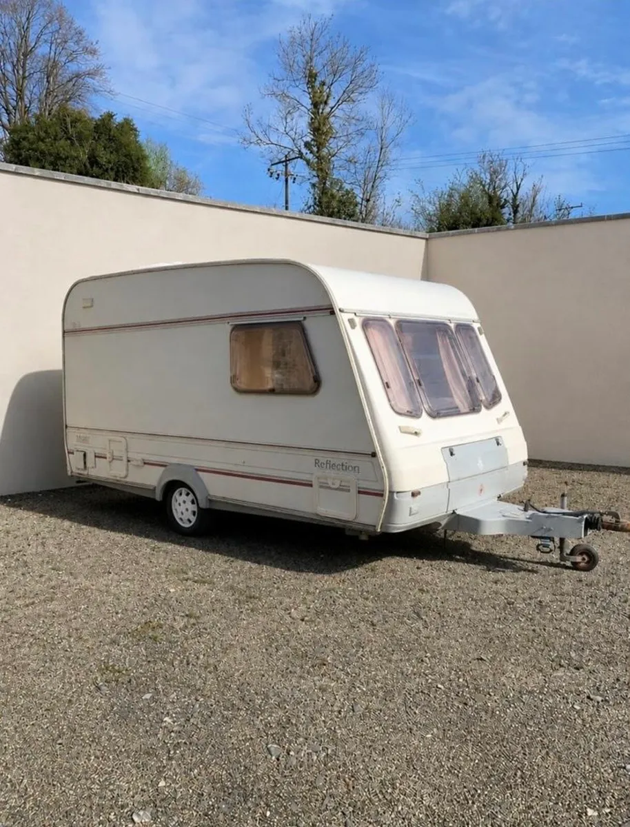 4 berth compass reflection caravan - Image 2