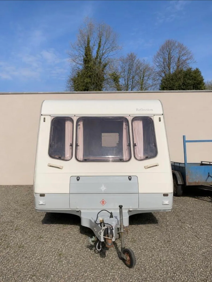 4 berth compass reflection caravan - Image 3