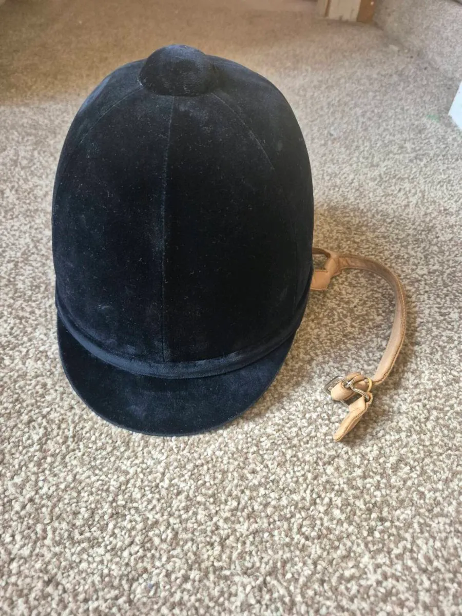 Charles Owen Fian NAVY Show Hat - Image 1