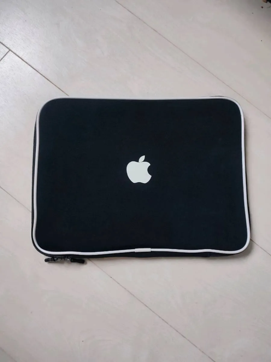 Laptop bag case - Image 1