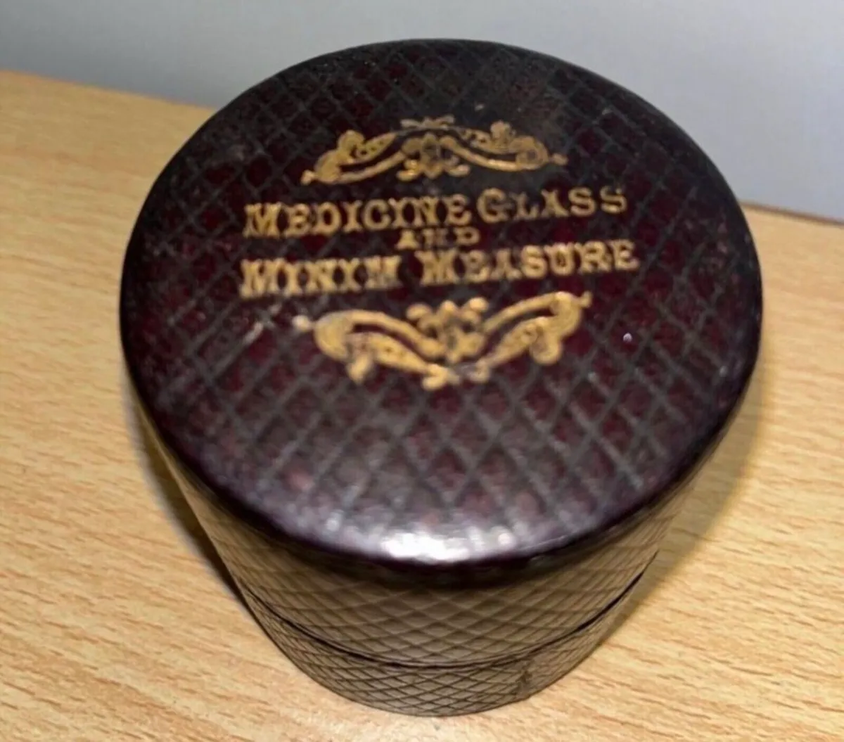 Antique doctors medicine glass - Image 3