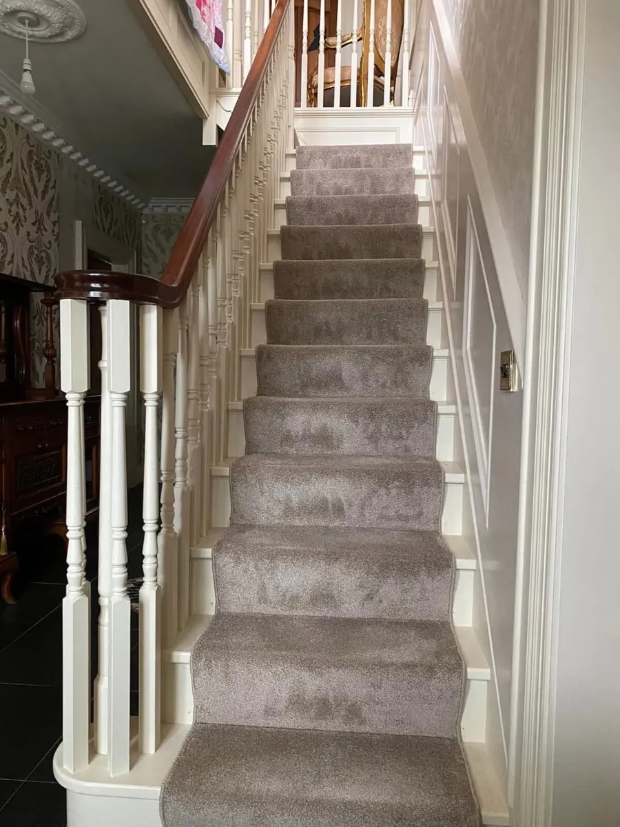 Red Mahogany Banister and Spindles - Image 1