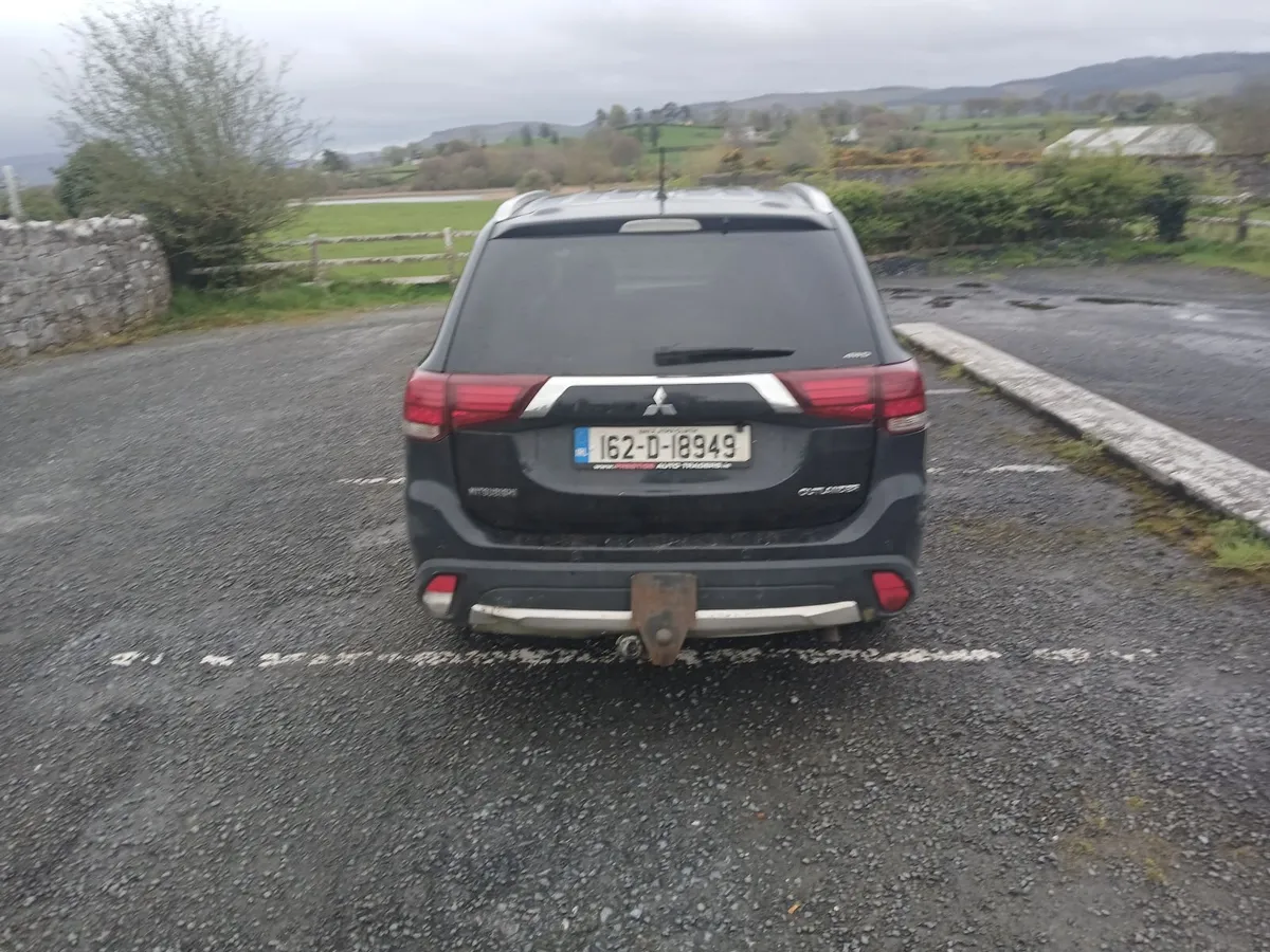 Mitsubishi Outlander 2016 4wd new 12 month test - Image 3