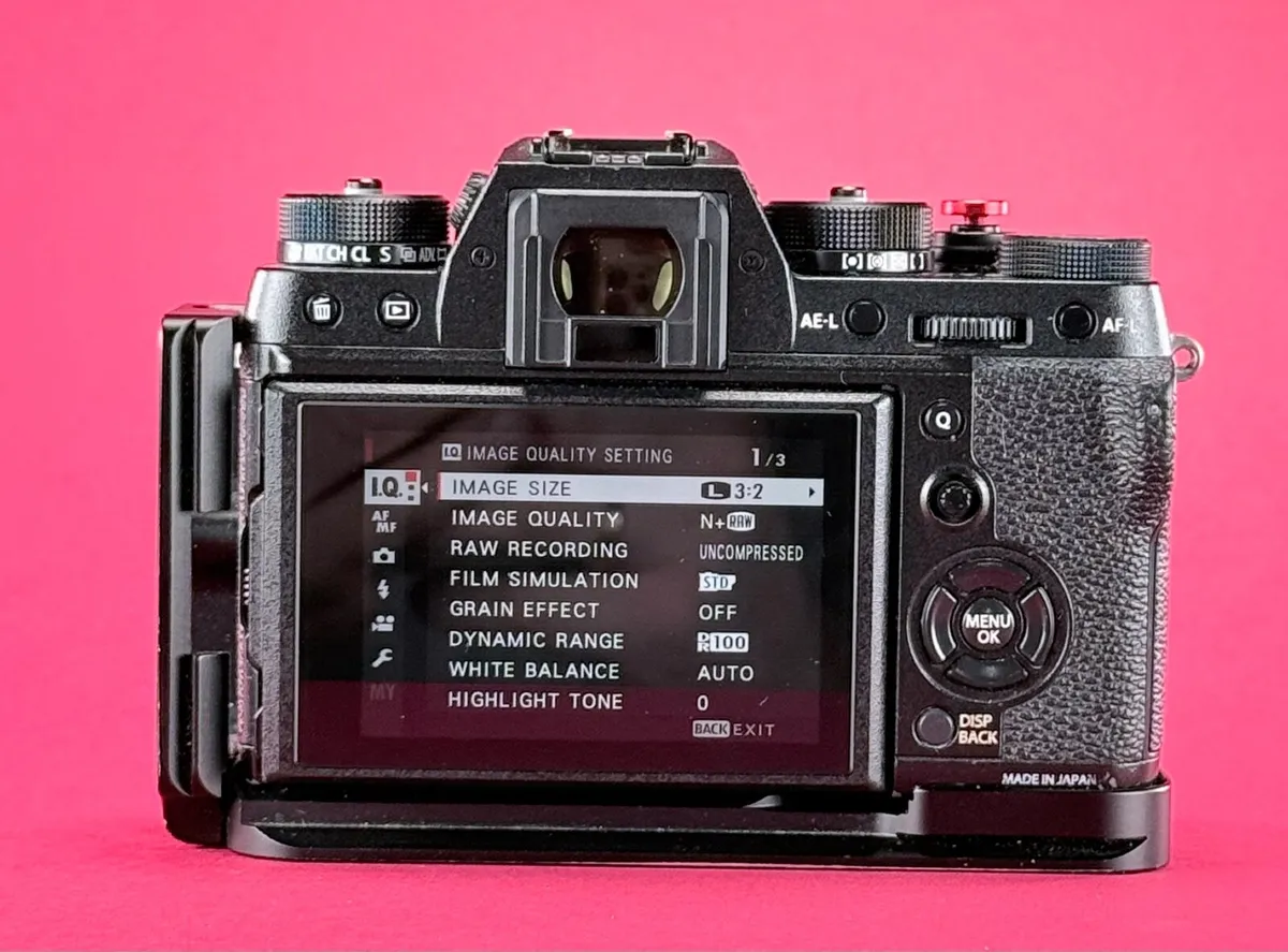 FujiFilm X-T 2 - Image 2