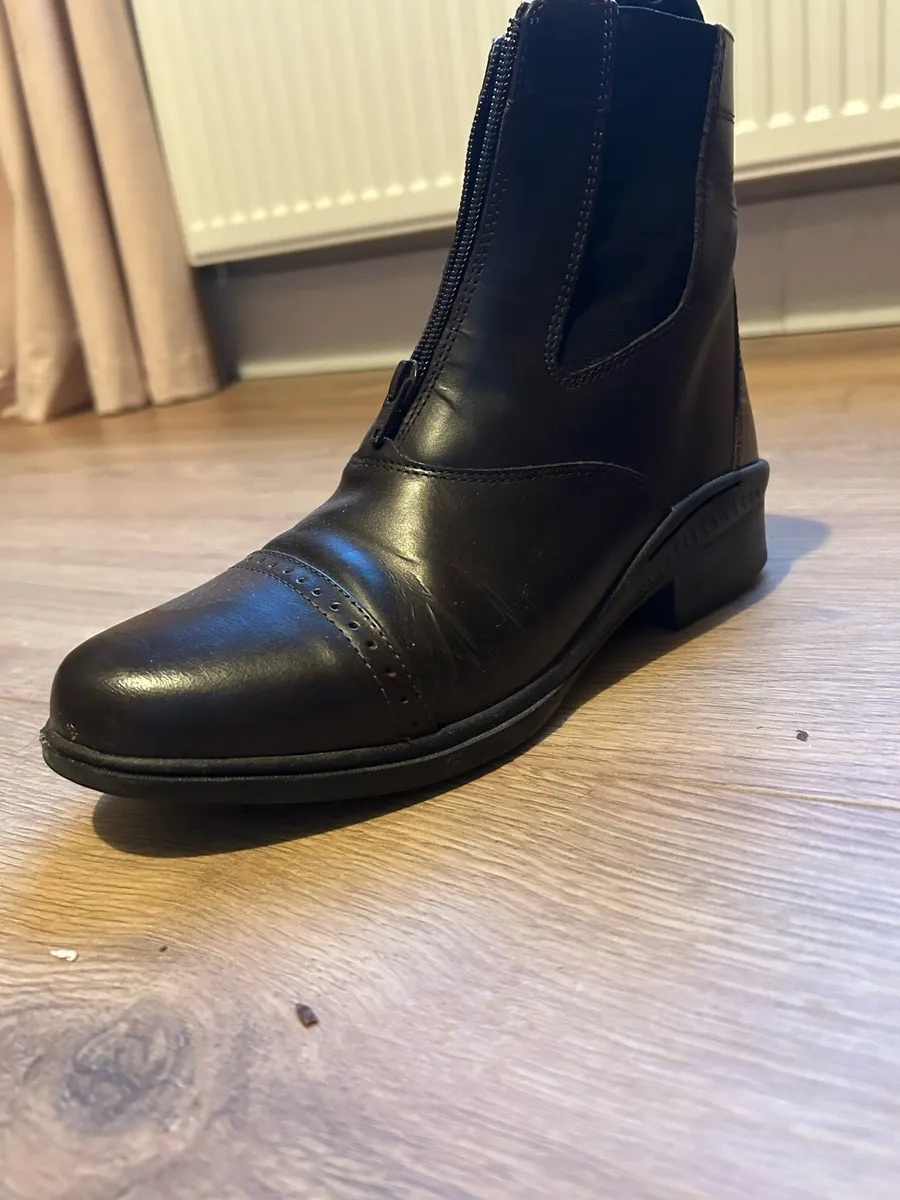Brand new brogini boots - Image 1