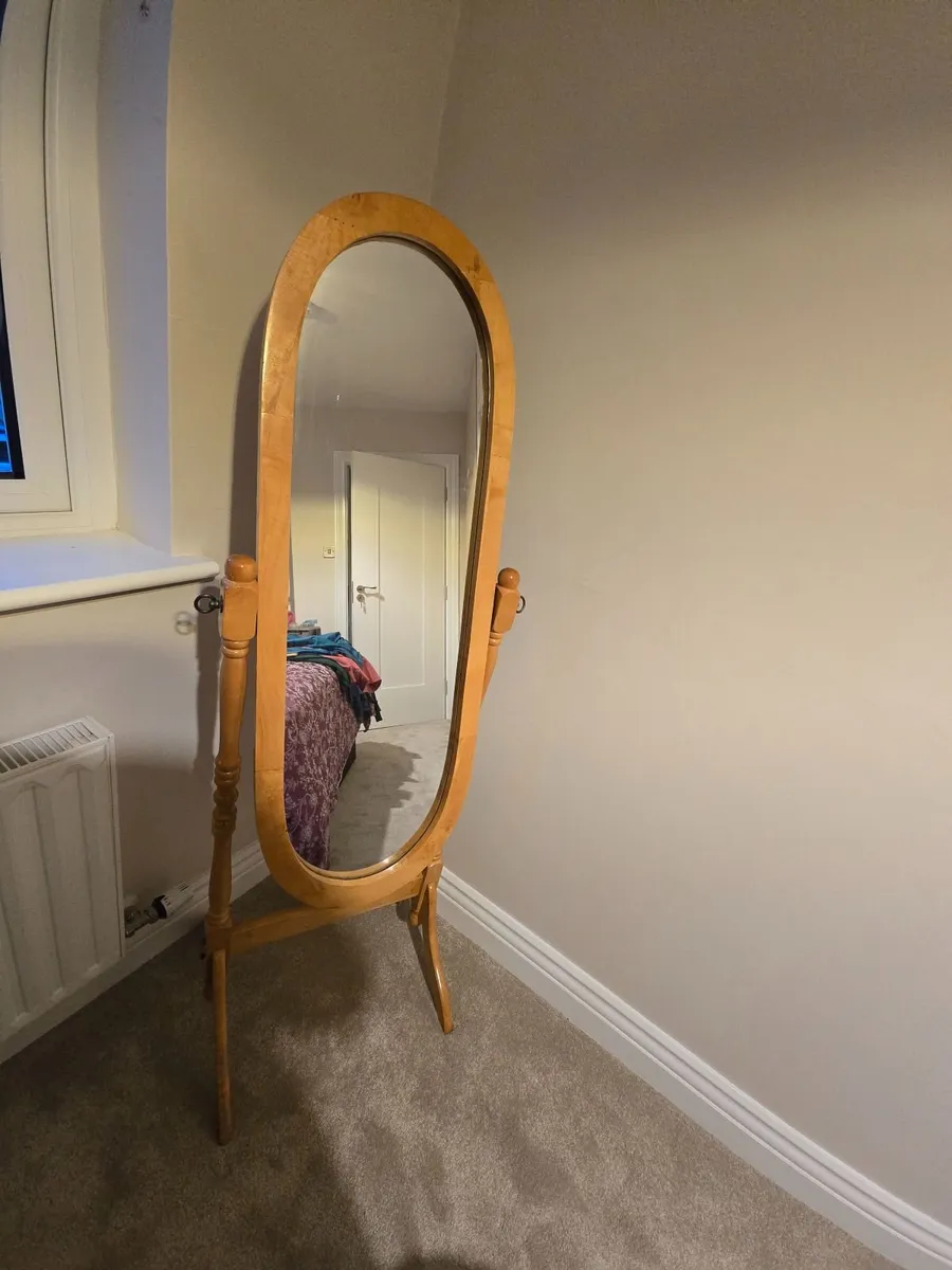 Mirror - Image 2