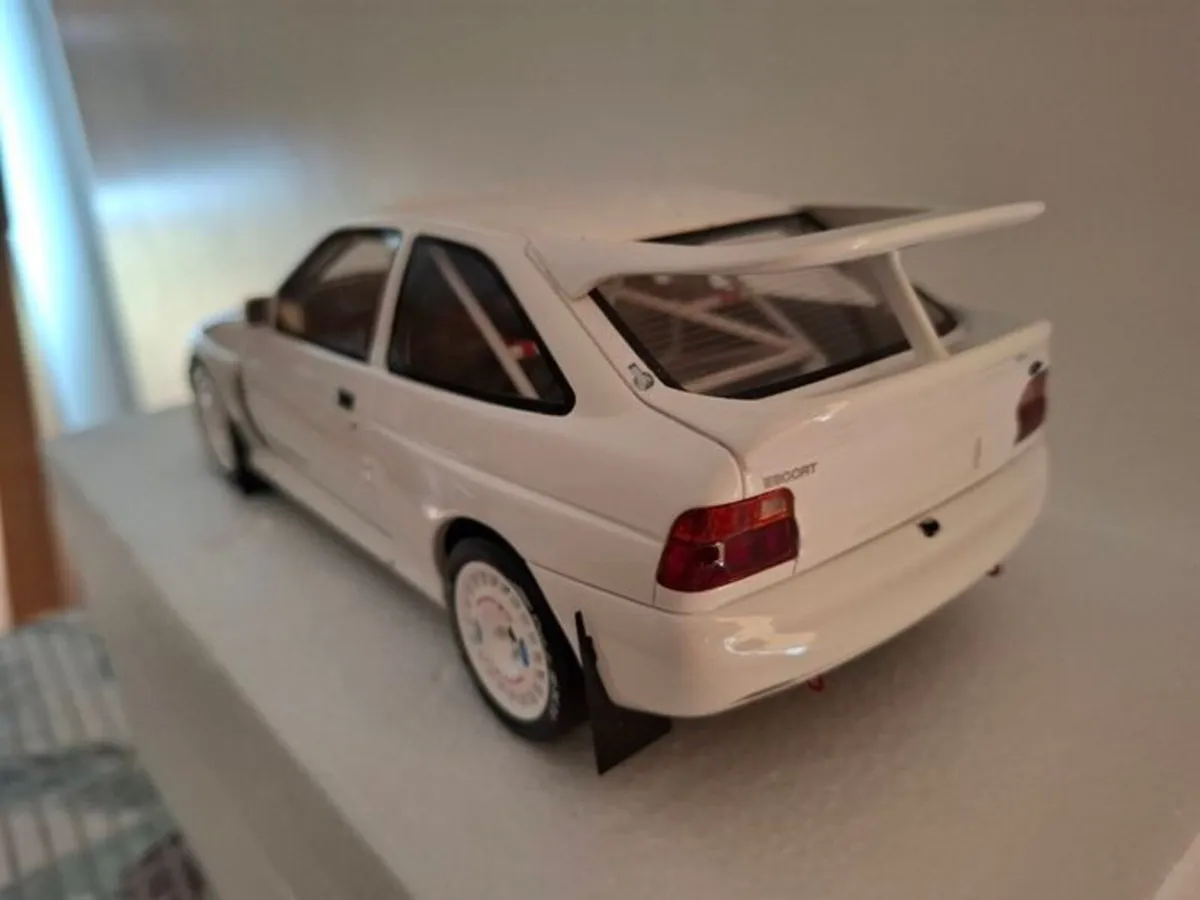 Ford Escort 1994 Cosworth Gr. A - Otto  New in Box - Image 4