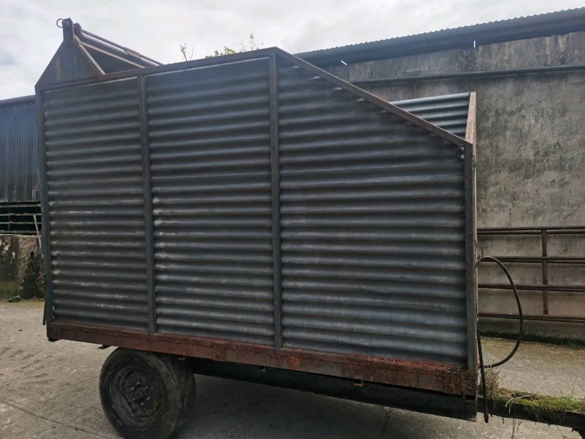 Silage trailer - Image 1