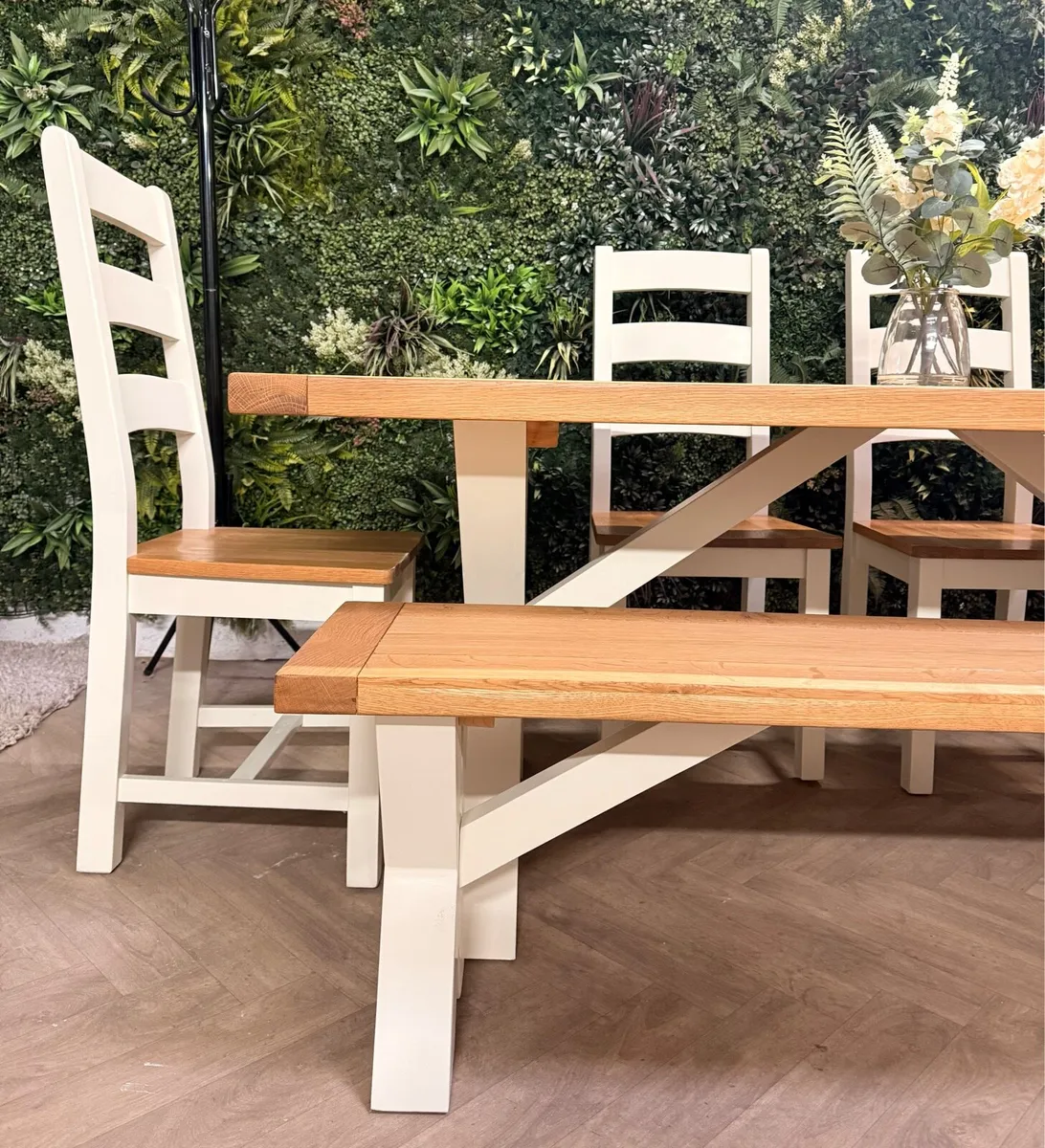 Oak kitchen table, 4 chairs & bench - Image 4