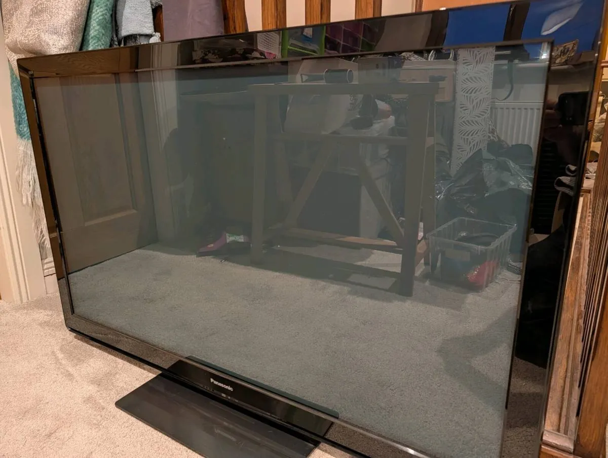 Panasonic 50" plasma TV - Image 1