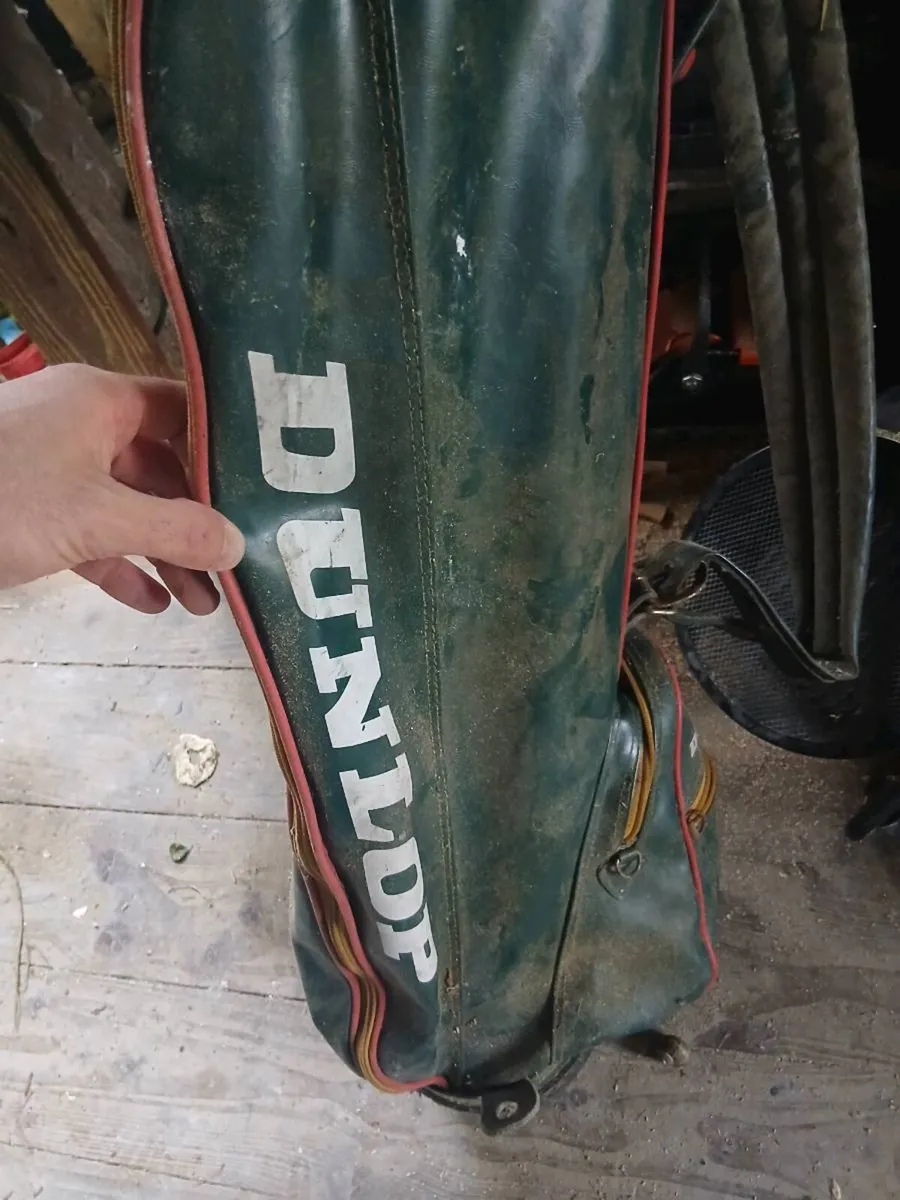 Dunlop golf bag & clubs - Image 2