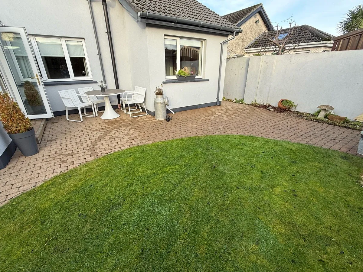 Patio Beige Bricks - Image 2