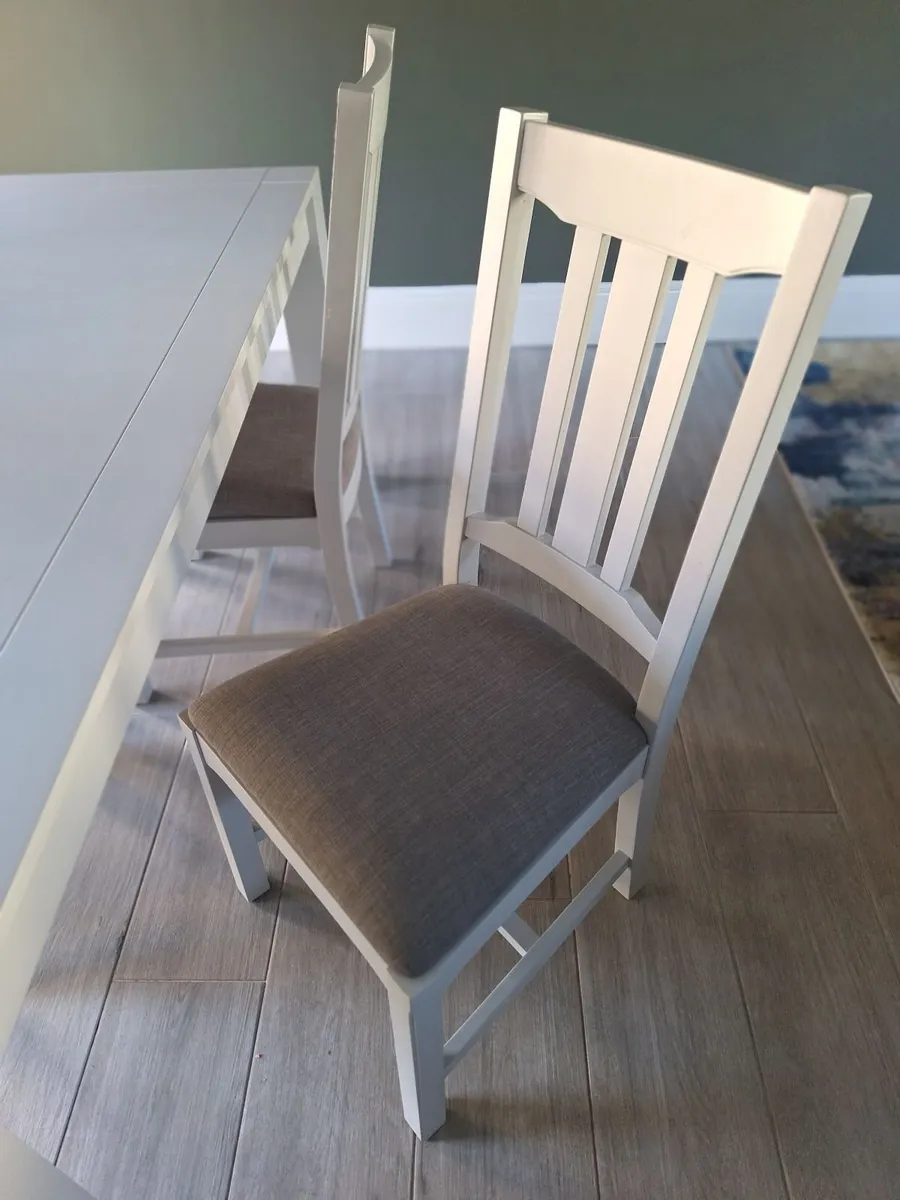 Dining chairs - Image 3