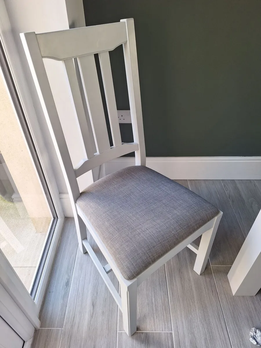 Dining chairs - Image 2