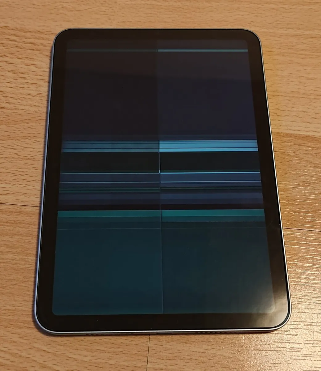 iPad Mini A17 Pro (For parts or Repair - Broken LC - Image 2