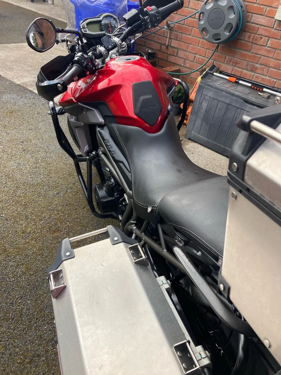 Triumph Tiger800 XRT - Image 3
