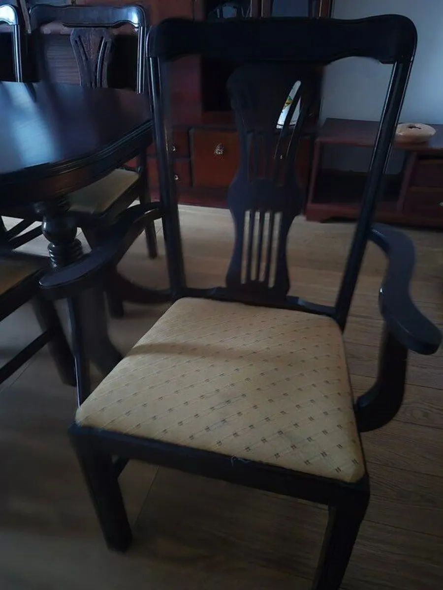 mahogany dining table and 6 chairs - Image 3