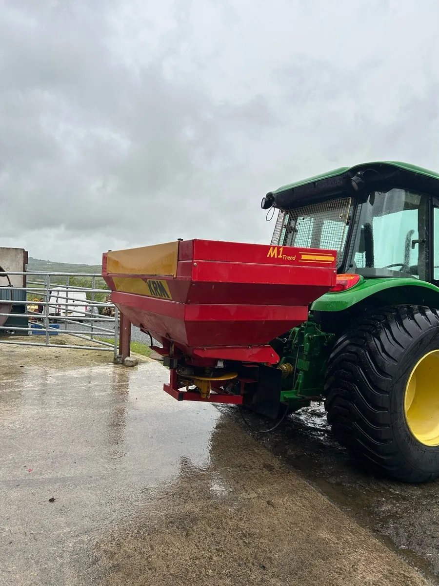 KRM M1 TREND FERTILISER SPREADER - Image 2