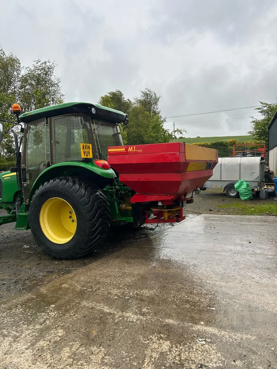 KRM M1 TREND FERTILISER SPREADER - Image 3