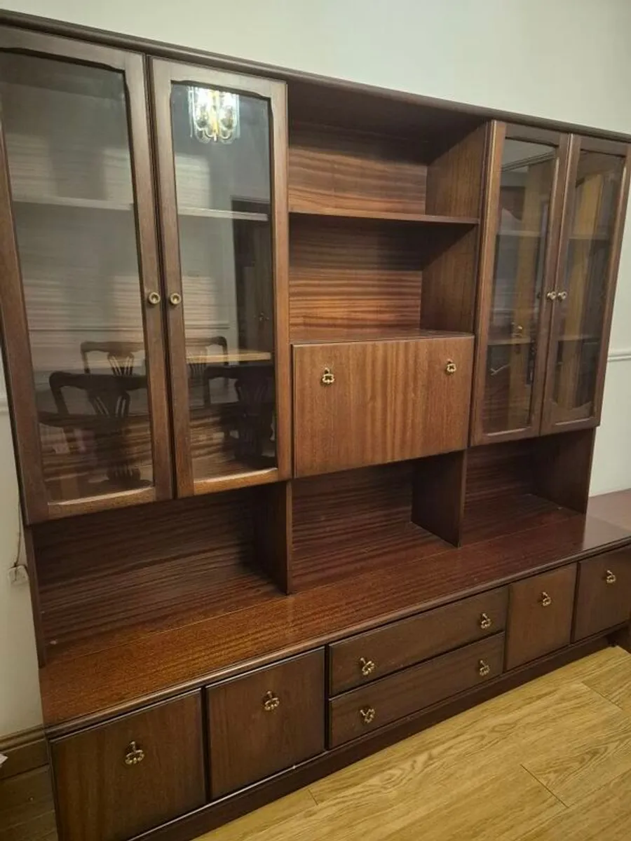 mahogany unit - Image 1