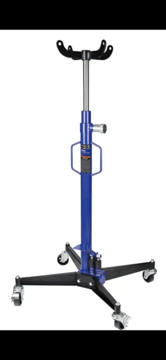 New transmission jacks