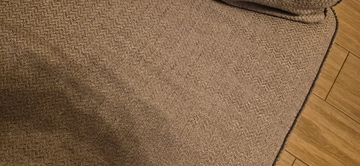 L shaped couch - Image 3