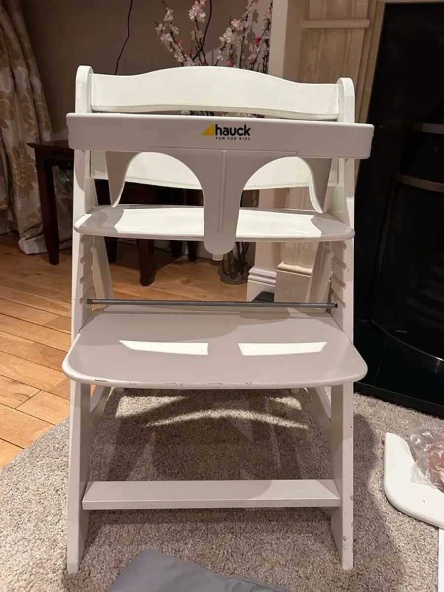 High chair - Image 2