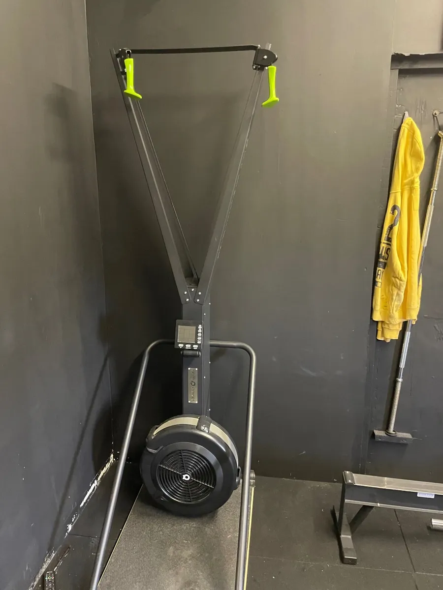 Ski and Row - Image 1