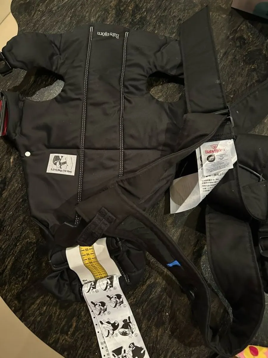 Baby Bjorn carrier - Image 2