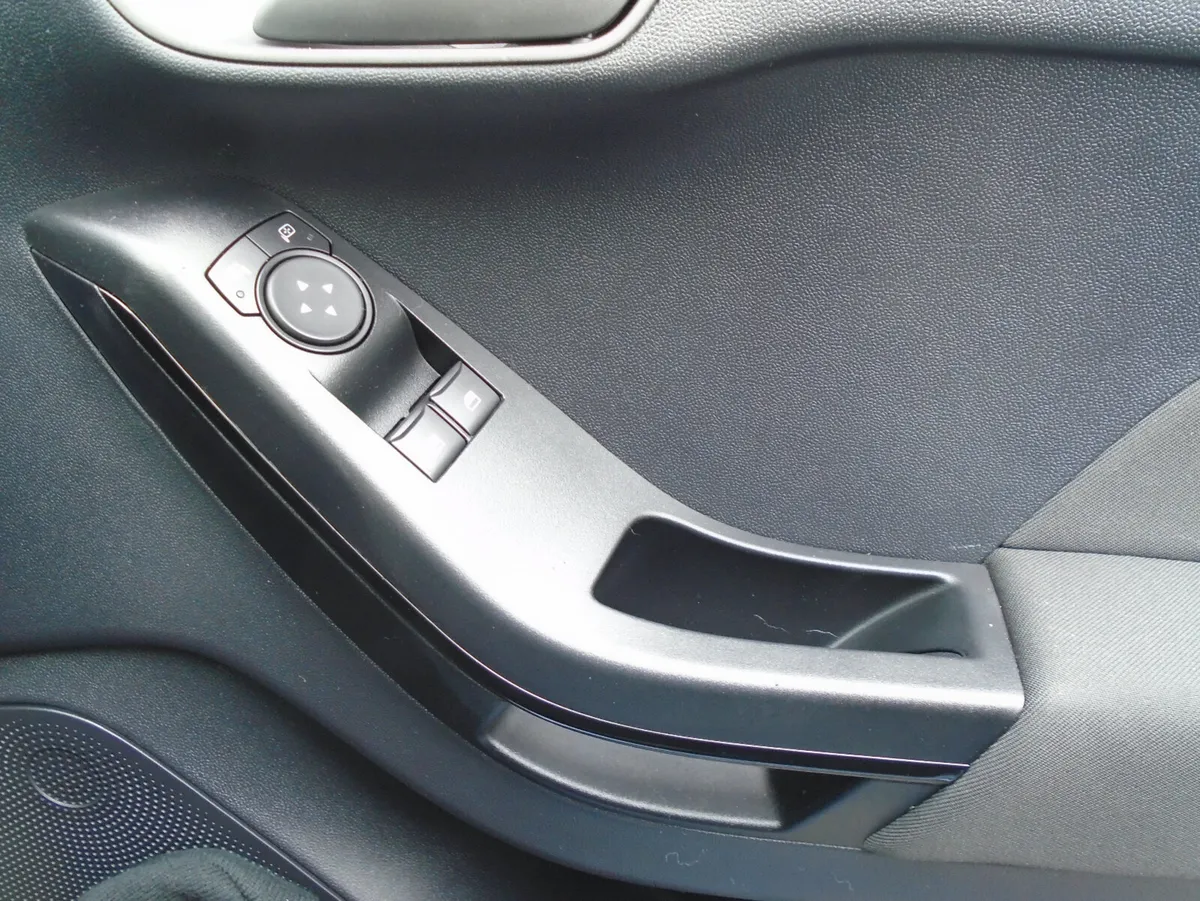 Ford Fiesta  One Owner Total Price 12000 - Image 2