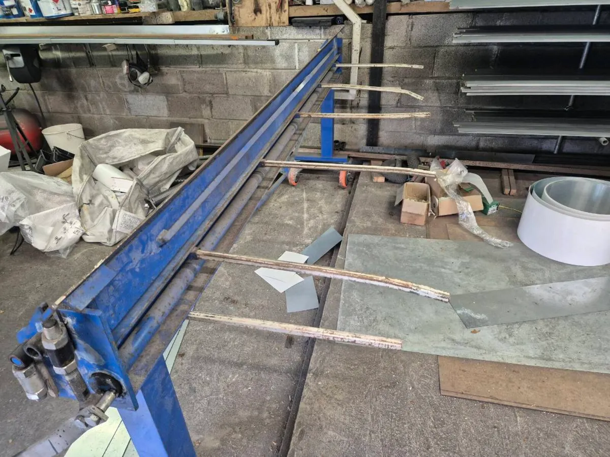 Sheet metal folder - Image 3