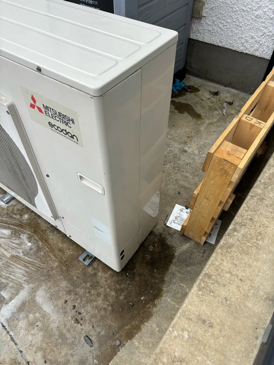 Mitsubishi Ecodan PUZ-W85VHA2R5-UK 8.5kW Heat Pump - Image 2