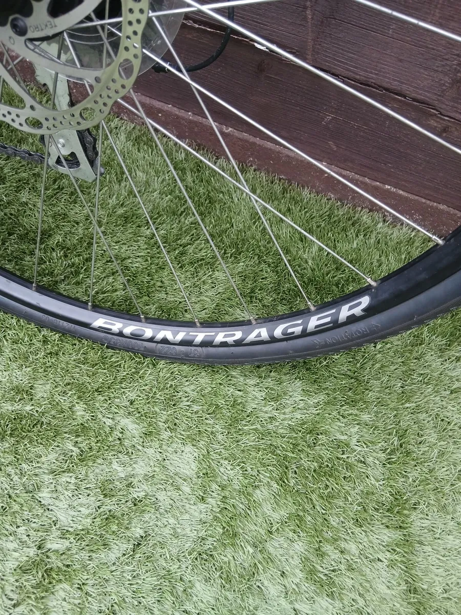 TREK FX 2 - Image 3
