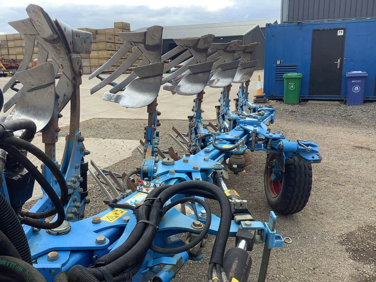 Lemken 5 Furrow Plough - Image 4