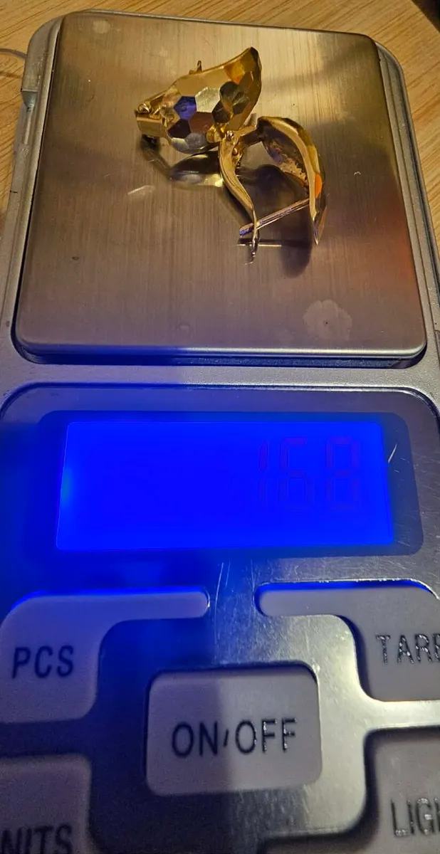 2. 14k earrings - Image 2