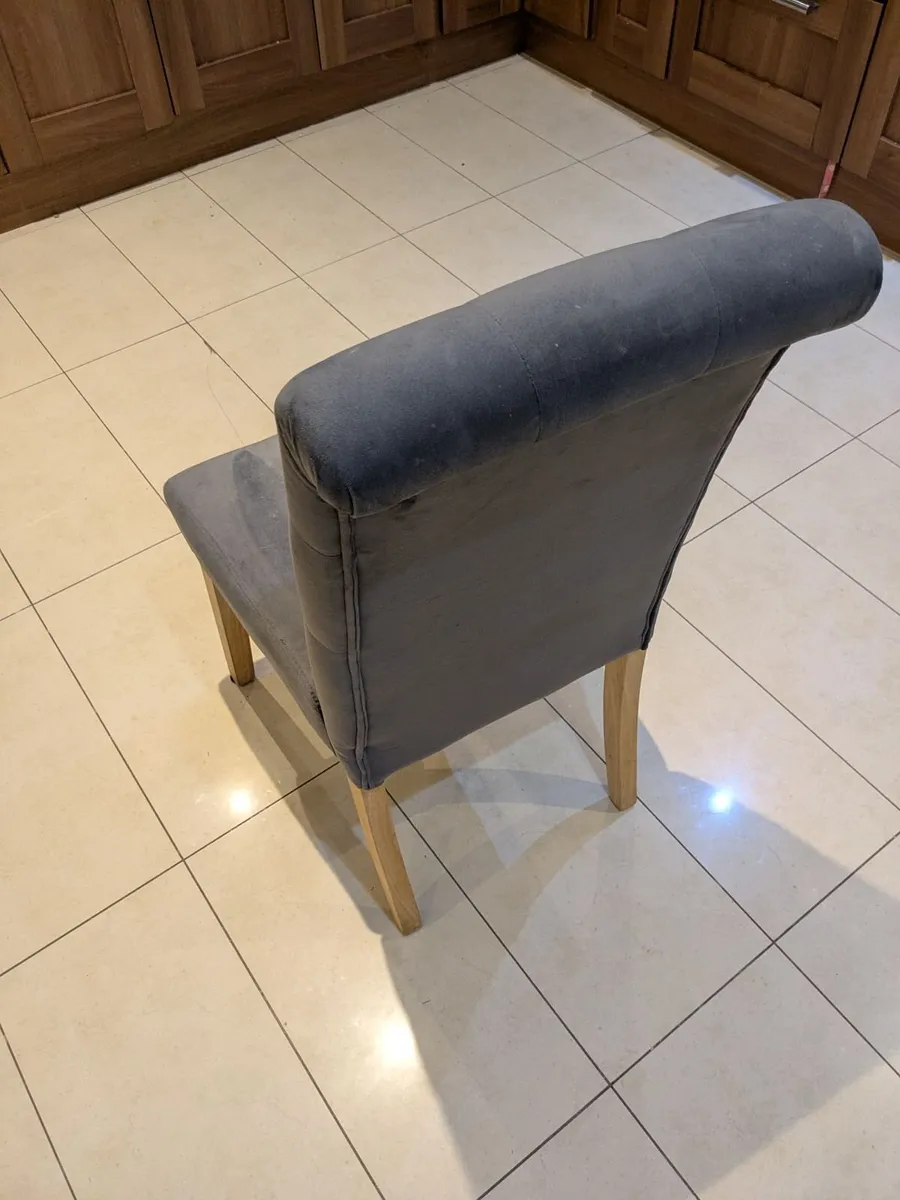 Kitchen chairs - Image 3