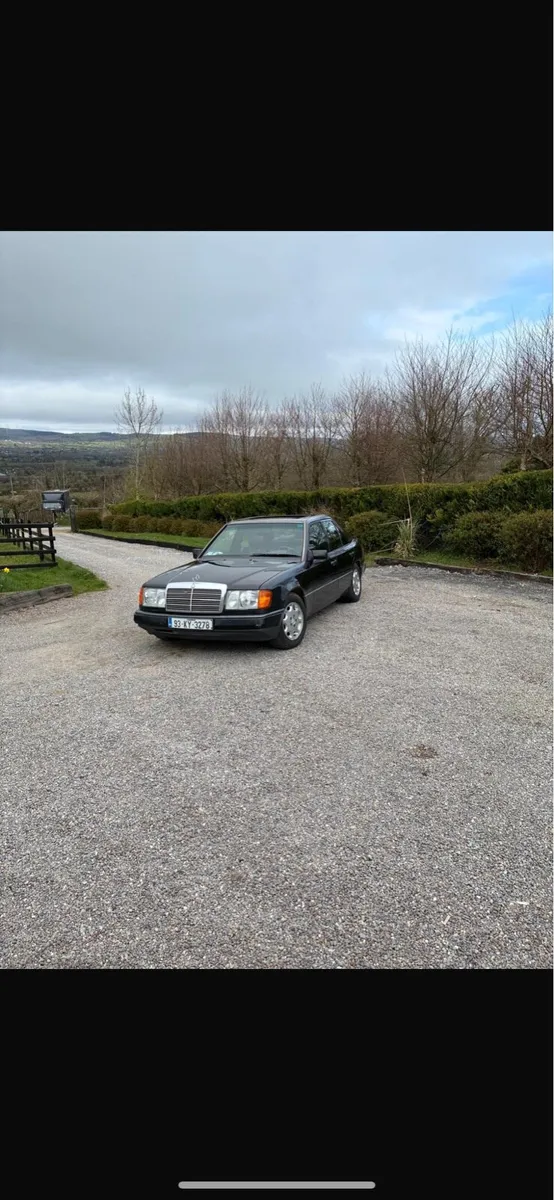 Mercedes - Image 1