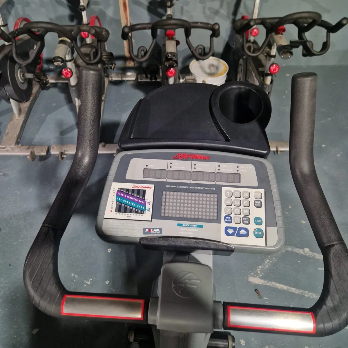 WAREHOUSE CLEARANCE life fitness bikes - Image 4