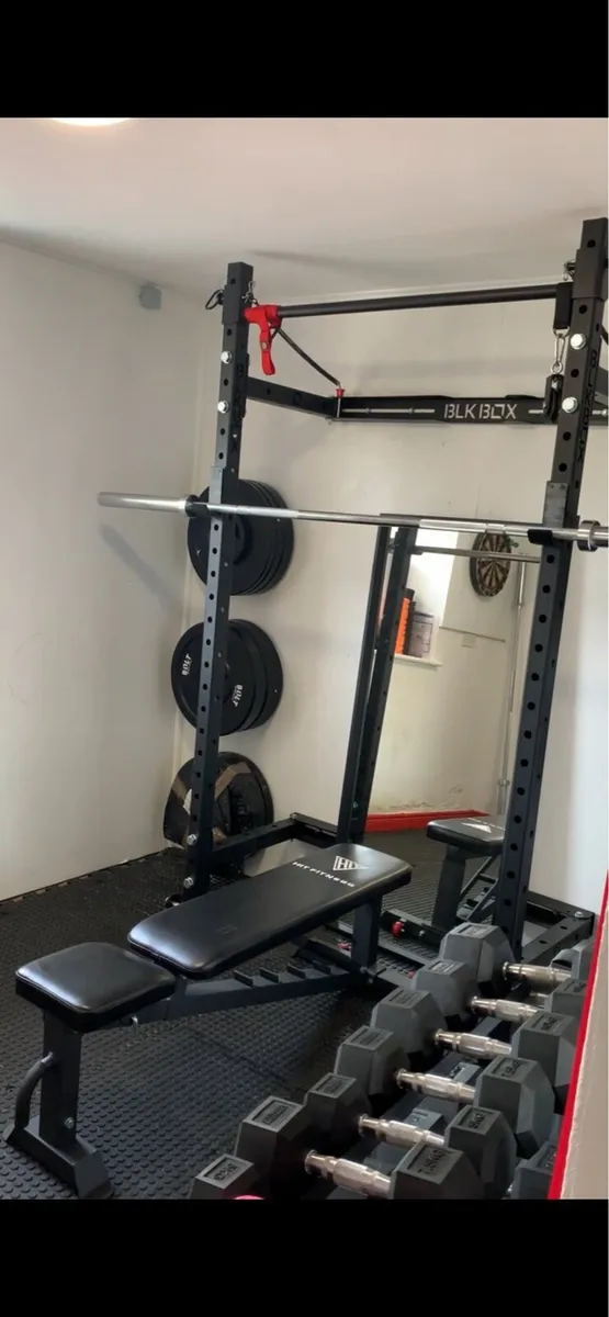 Gym equipment - Image 1
