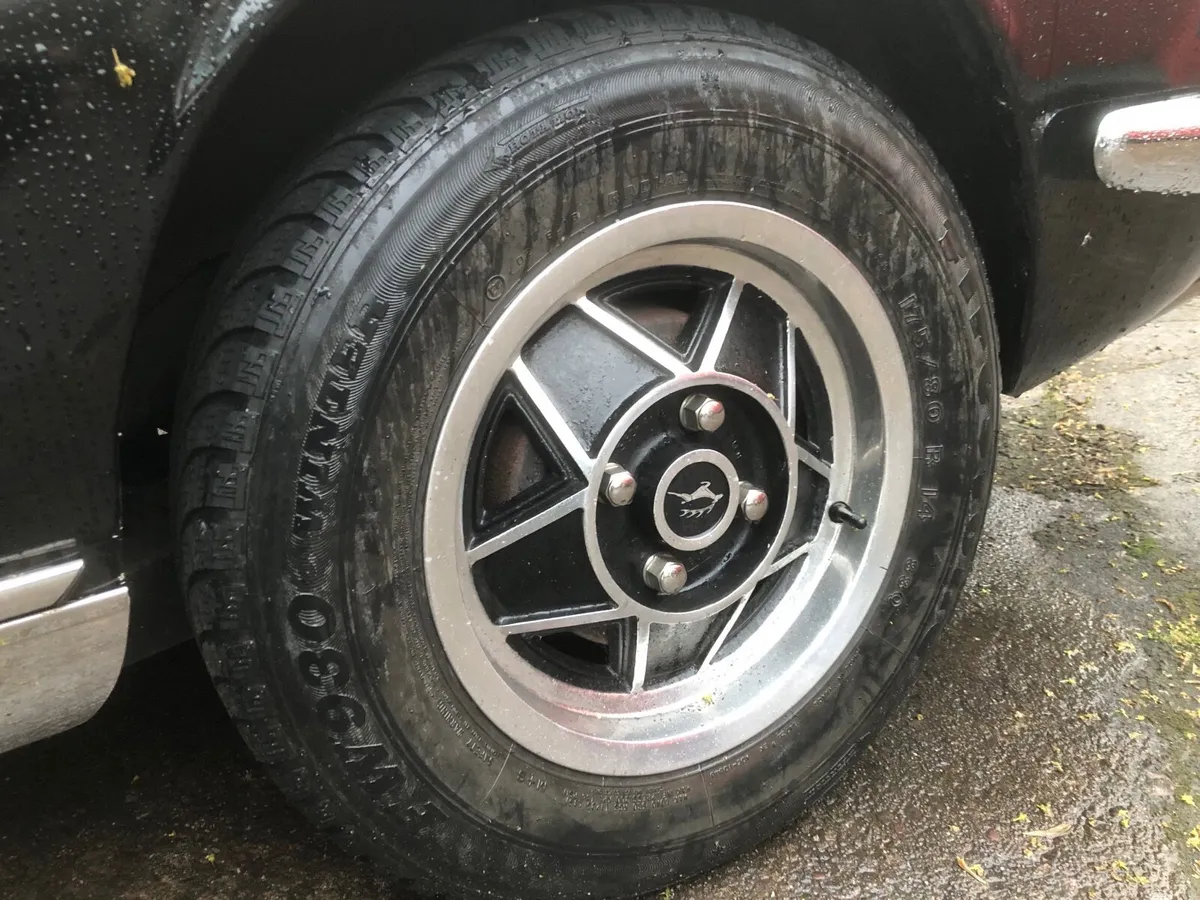 Triumph Stag alloy wheels - Image 3