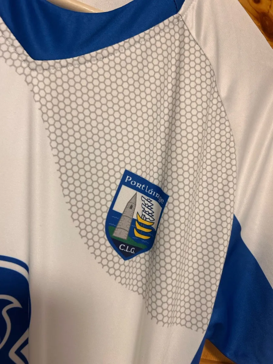 2016/17 Waterford GAA Jersey - Image 4